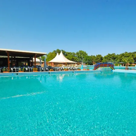 Holiday home Locazione Turistica Borsetti.14 *