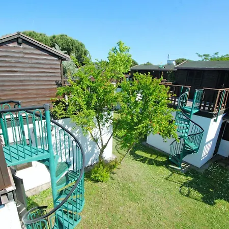 Locazione Turistica Borsetti.14 Holiday home