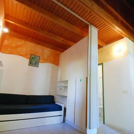 Locazione Turistica Borsetti.14 Holiday home